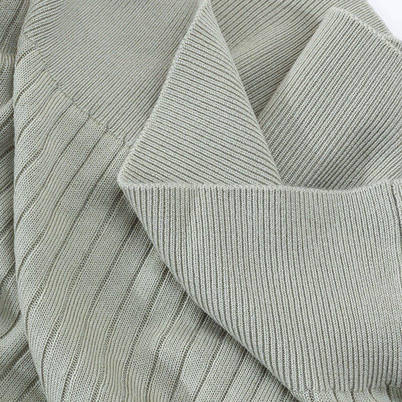 Damen Geripptes Kurzarm-Strickshirt mit Rundhalsausschnitt und Schlüsselloch-Detail Echo Archiv