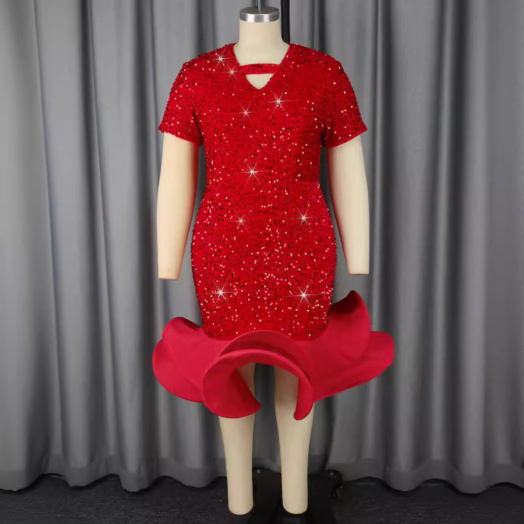 Damen glamouröses Abendkleid mit schimmernden Pailletten und voluminösem Saum Echo Archiv