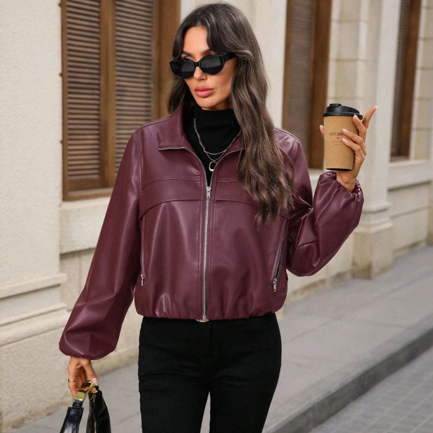 Damen Trendige cropped Kunstlederjacke – Célinea
