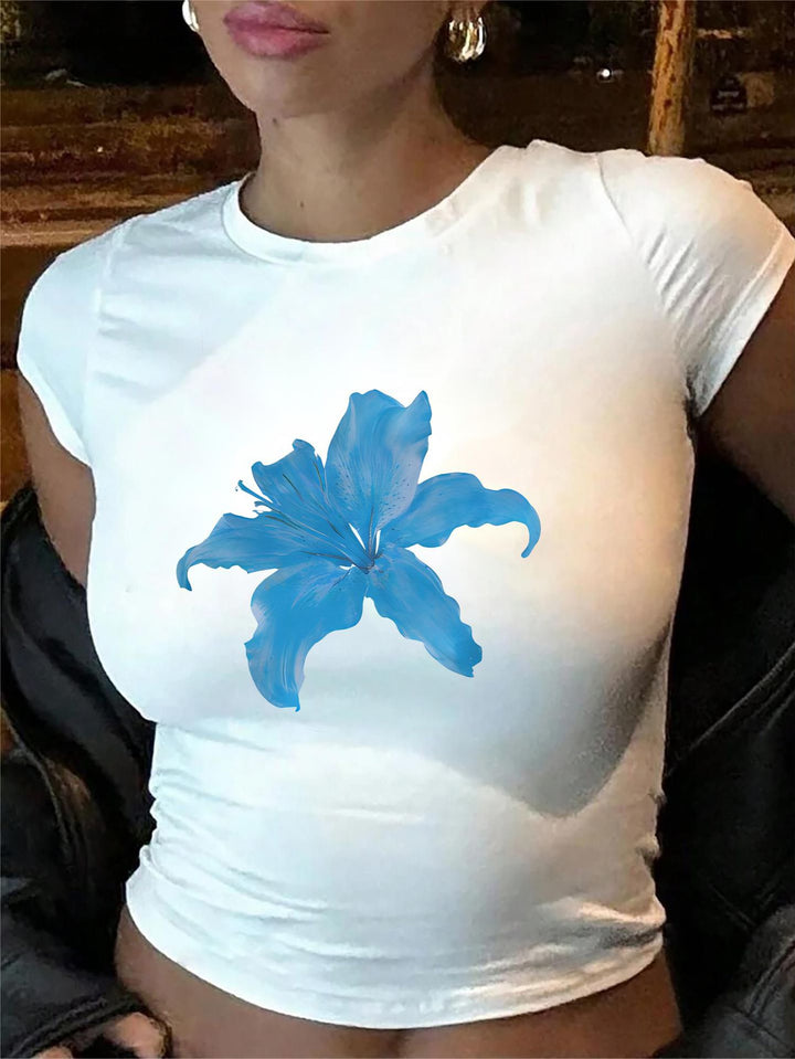 Damen Crop-T-Shirt mit animalistischem Lippenmotiv und auffälligem Schriftzug Echo Archiv