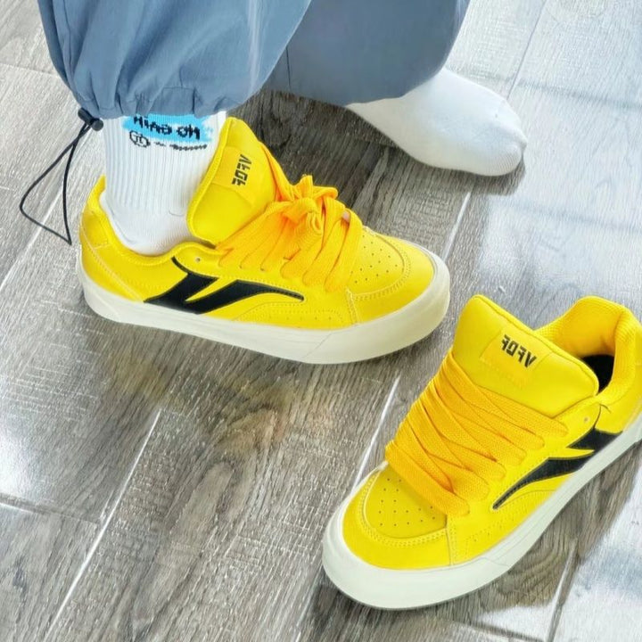 Damen Sportliche Sneakers mit innovativem Schnürsystem Echo Archiv