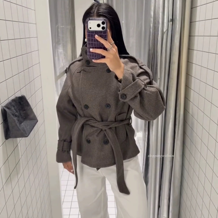 Damen Kurzblouson‑Trenchcoat aus Wollmix mit hohem Stehkragen und Bindegürtel Echo Archiv