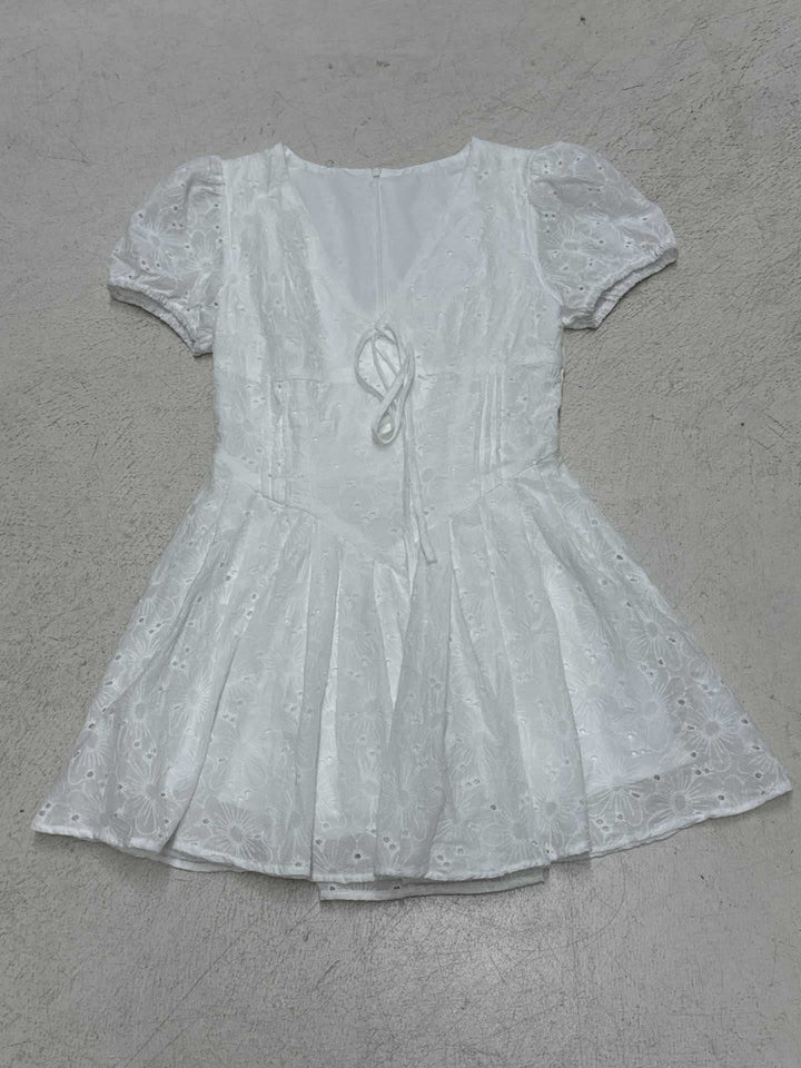 Damen Kurzärmeliges Sommerkleid mit raffinierten Rüschendetails und Bindeband Echo Archiv