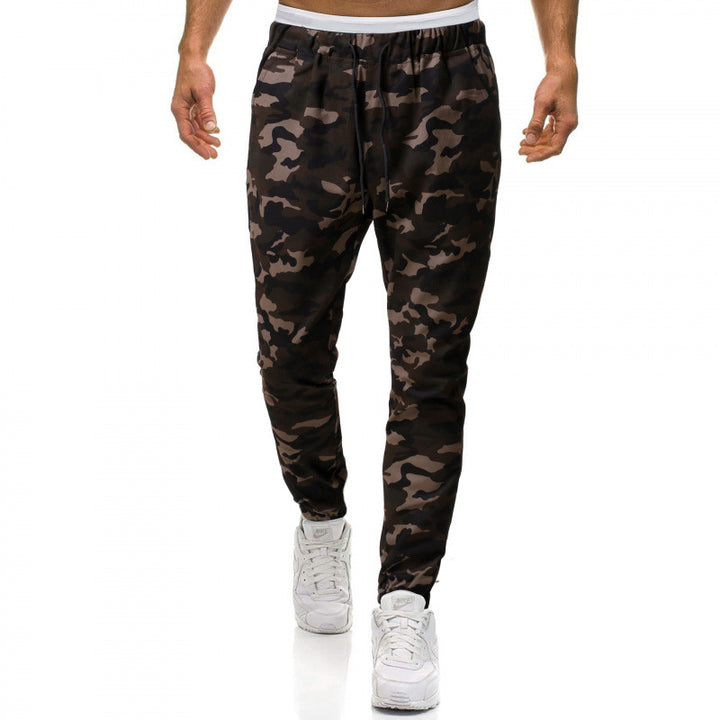 Herren modische Jogginghose im Camouflage-Design Echoarchiv
