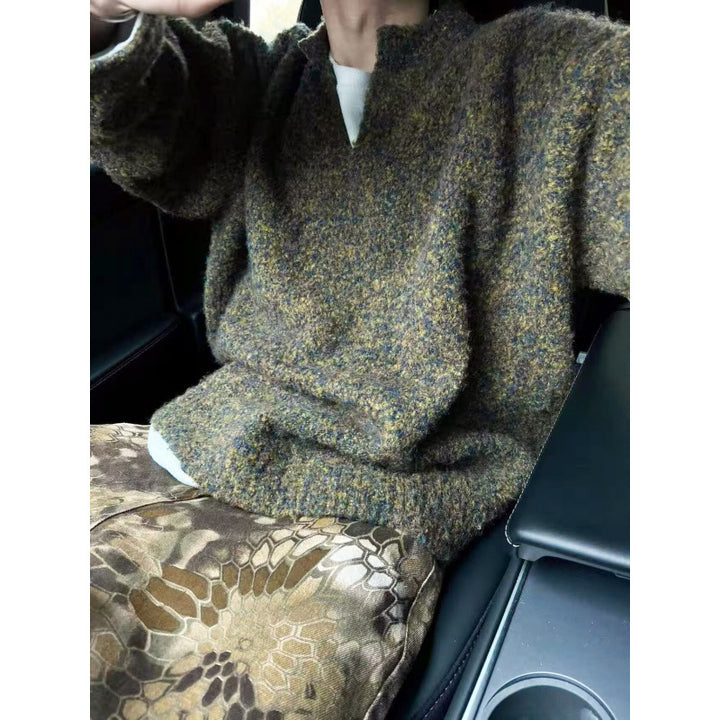 Herren Melangé Grobstrick-Pullover mit V-Schlitz und lockerem Oversize-Schnitt Echoarchiv