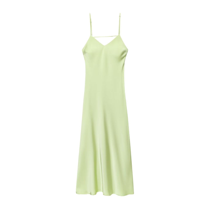 Damen Sommerliches Spaghettiträgerkleid mit schmeichelndem Schnitt und fließendem Stoff Echo Archiv