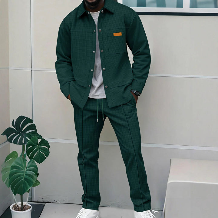 Herren modisches Karriere-Outfit mit sportlichen Elementen Echoarchiv