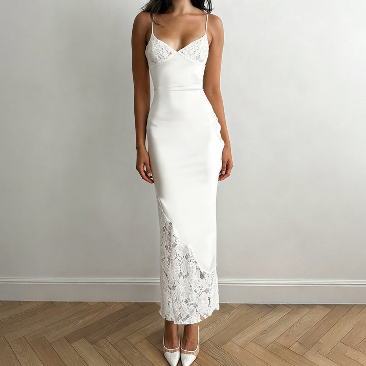Damen verführerisches Satin-Nachtkleid mit feiner Spitze und verstellbaren Spaghetti-Trägern Echo Archiv