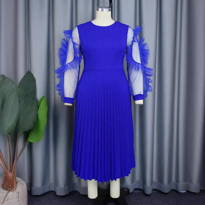 Damen plissiertes Kleid mit voluminösen Tüllärmeln Echo Archiv