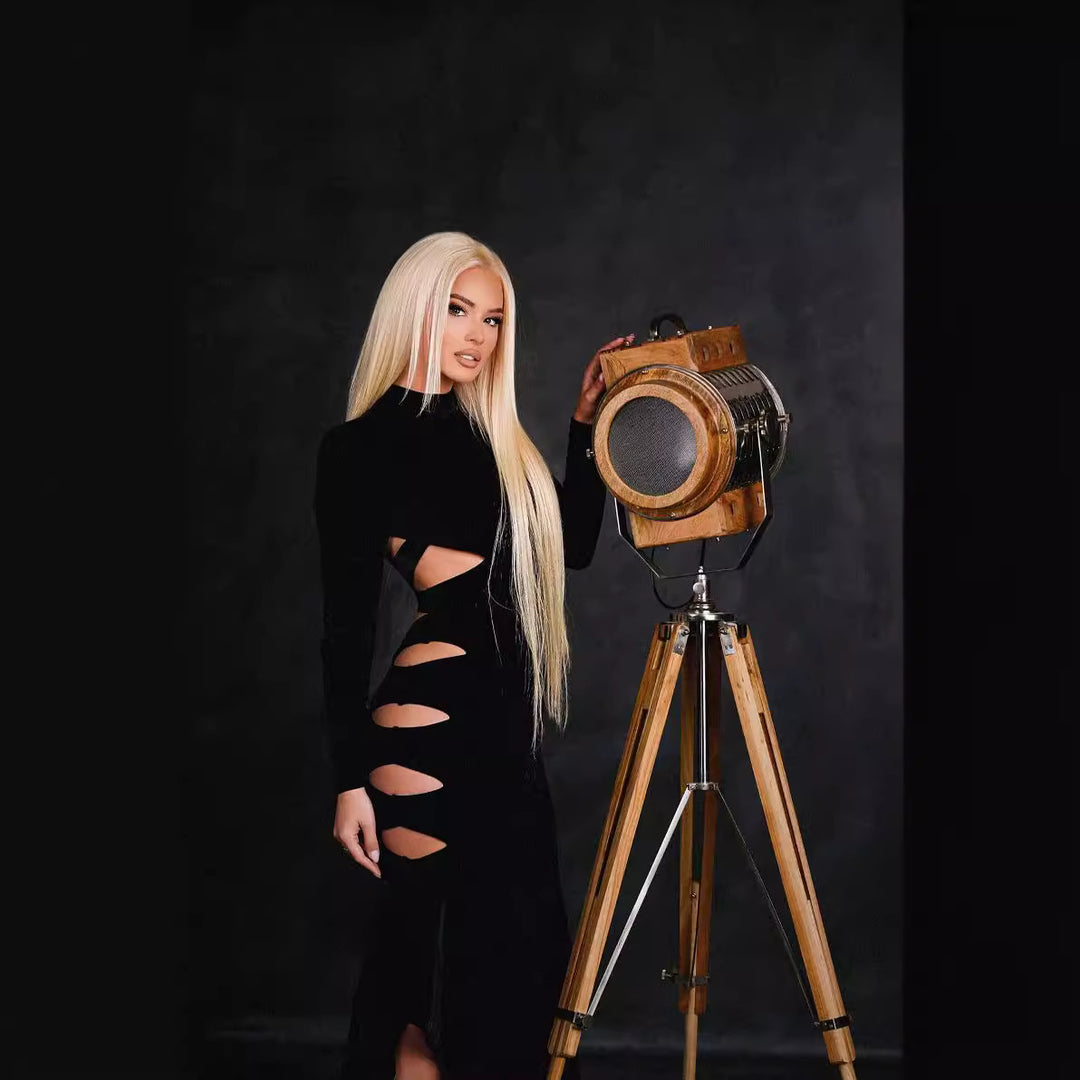 Damen elegantes langes Kleid mit innovativem Cut-Out und voluminösem Saum Echo Archiv