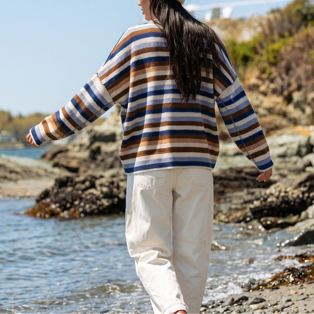 Damen Gestreifter Strickpullover mit Polokragen & Knopfleiste Echoarchiv