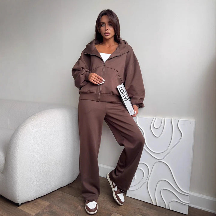 Damen Oversized Hoodie-Jacke mit hoher Stehkapuze und gerader Relax-Sweathose – Auréline