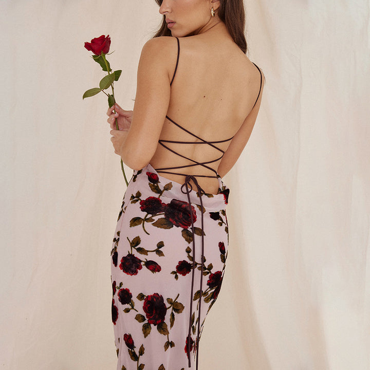 Damen Maxikleid mit floralem Design und dekorativen Spaghettiträgern Echo Archiv