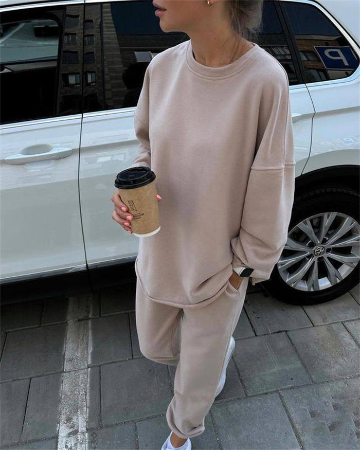 Damen Oversize-Loungewear-Set mit verlängertem Rundhals-Sweater und elastischer Bündchen-Jogginghose – Avérine
