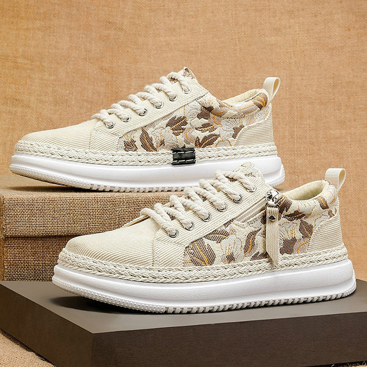 Damen gestickte Espadrille-Plateau-Sneaker mit floralem Jacquard, geflochtener Kordelsohle und gepolstertem Innenfutter Echo Archiv