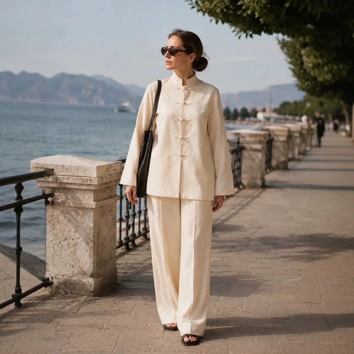 Damen Mandarin-Kragen Tunikajacke mit Knotenverschlüssen und weiter Palazzo-Hose Echoarchiv
