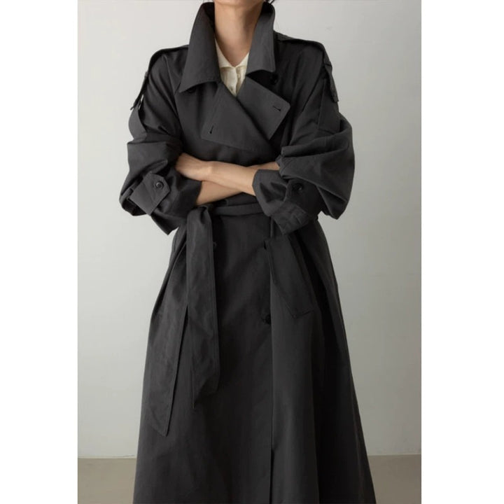 Damen Oversize Maxi-Trenchcoat mit Taillengürtel und doppelter Knopfleiste Echoarchiv