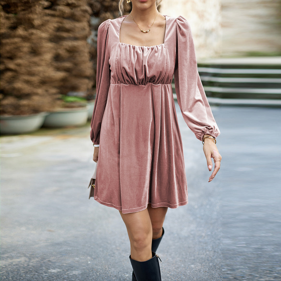Damen Samt-Kurzkleid mit quadratischem Ausschnitt, Empire-Taille und Ballonärmeln – Élara