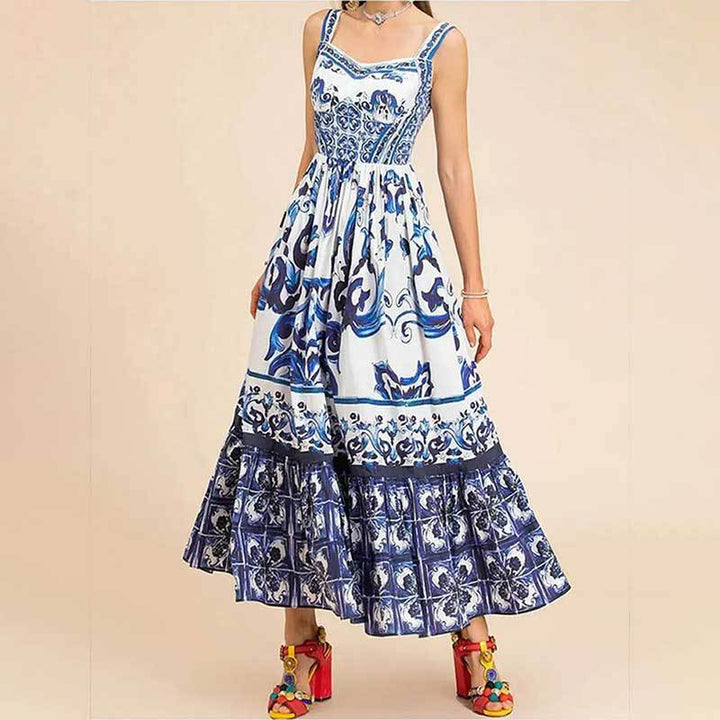 Damen Maxikleid mit elegantem A-Linien-Schnitt und floralen Musterdetails Echo Archiv
