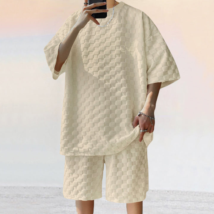 Herren lässiges Set aus T-Shirt und Shorts im Karomuster Echoarchiv
