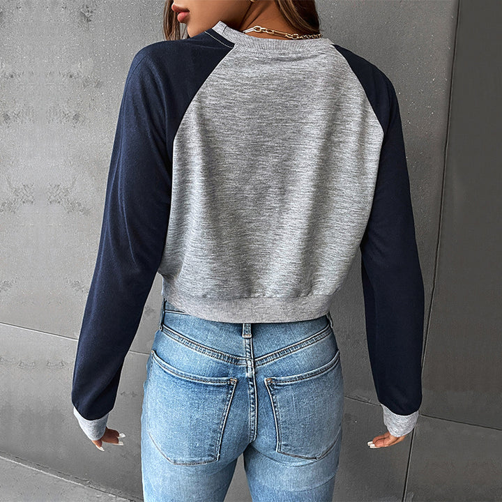 Damen Cropped Raglan-Sweatshirt mit Schmetterling-Print, geripptem Saum und lässiger Passform Echoarchiv