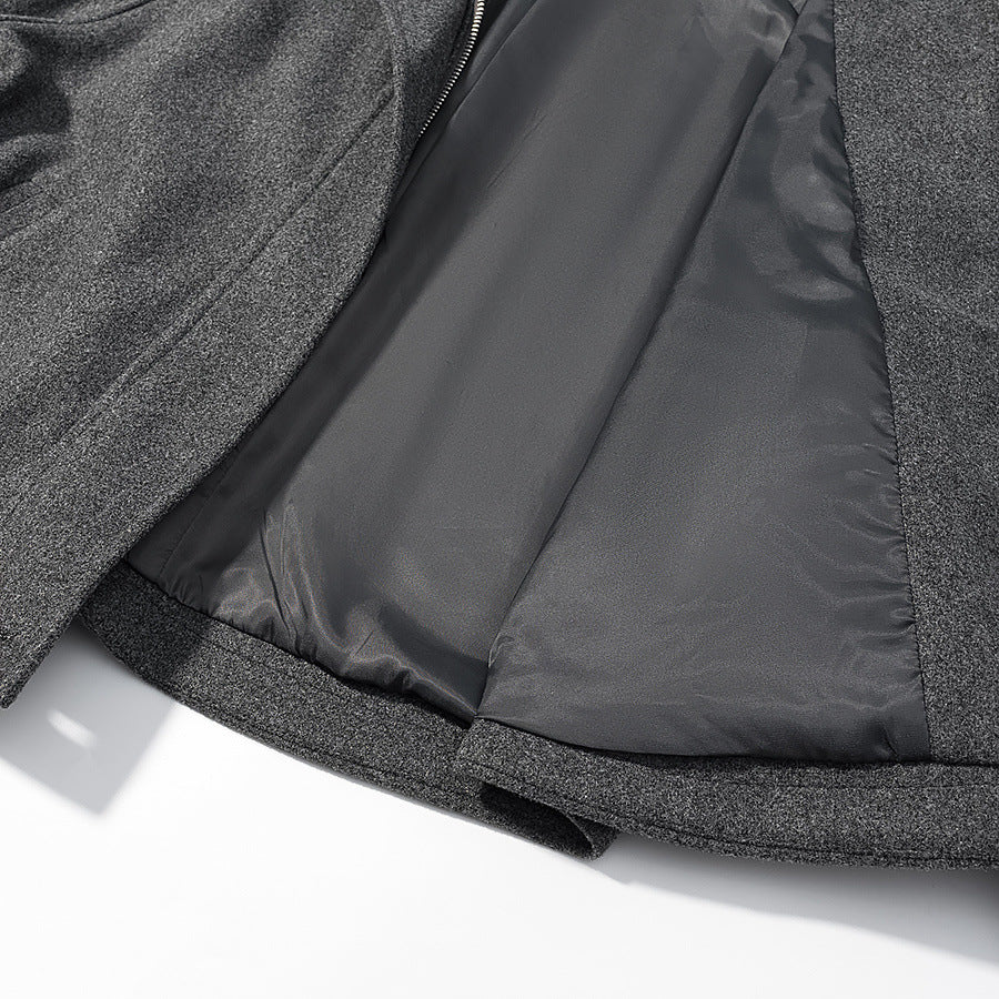 Damen Kurz geschnittene Wollmix-Croppedjacke mit Stehkragen, Schulterklappen und verstellbaren Ärmelriemen Echo Archiv
