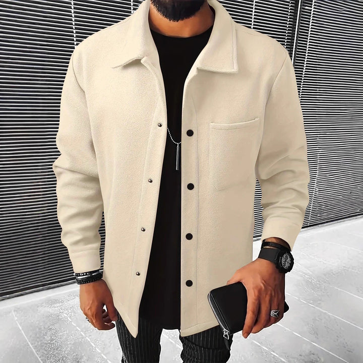 Herren nan minimalistische Hemdjacke aus softem Fleece mit verdeckter Druckknopfleiste und aufgesetzter Brusttasche Echo Archiv