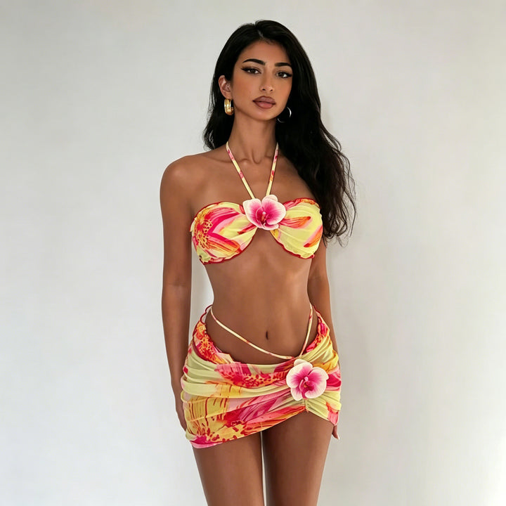 Damen Bandeau-Bikini mit floralem Wickelrock Echo Archiv