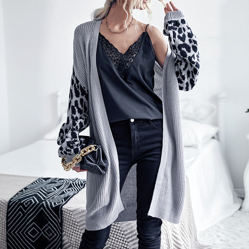 Damen Langer Offener Strickcardigan mit Leopardenmusterärmeln und geripptem Saum Echoarchiv