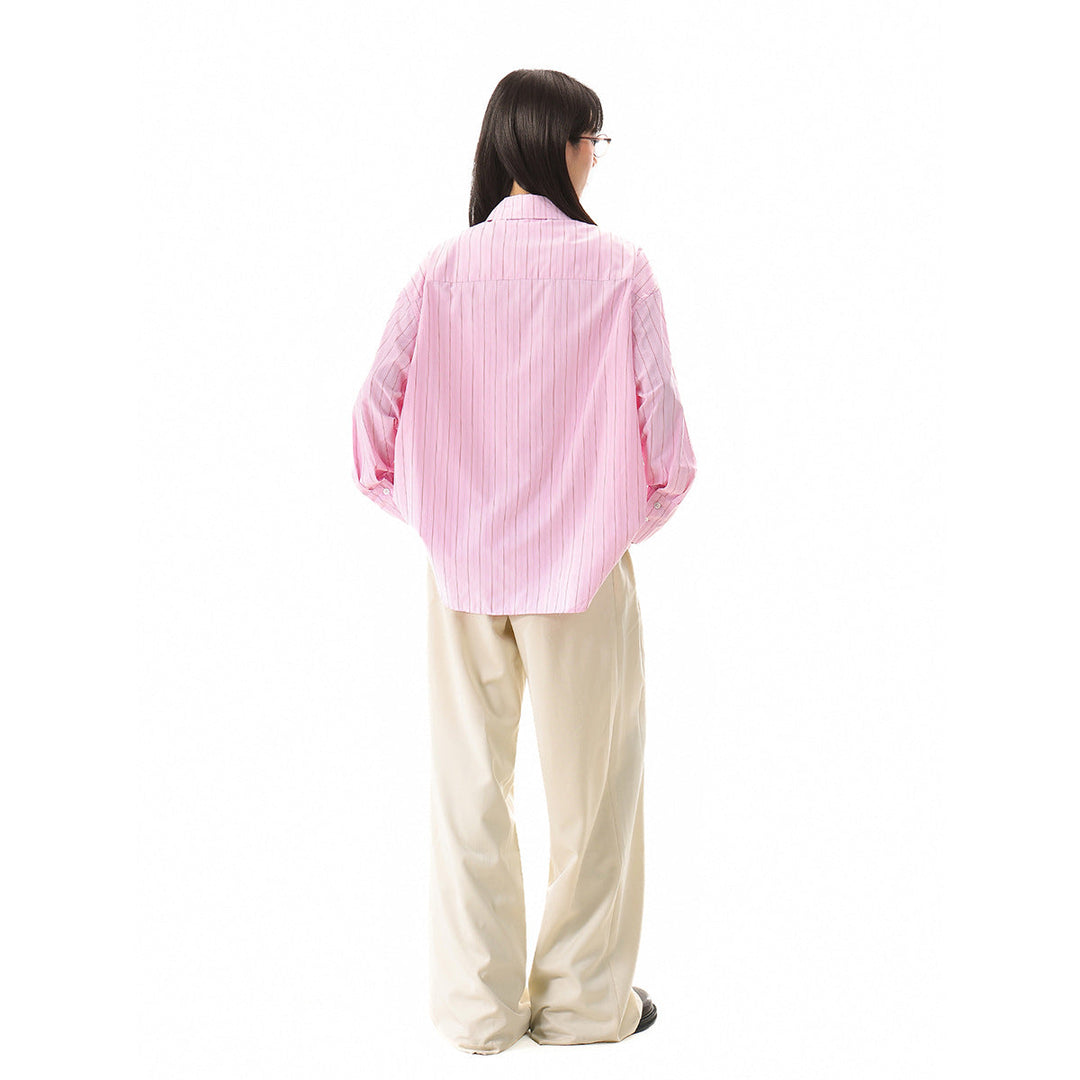 Damen Relaxed-Fit Boxy-Hemdbluse mit feiner Rippenstruktur und verlängertem Rückensaum Echoarchiv