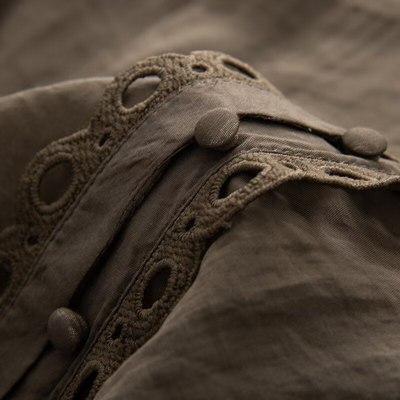 Damen Bluse mit Spitzen‑Cutouts, feiner Knopfleiste und Ballonärmeln Echoarchiv