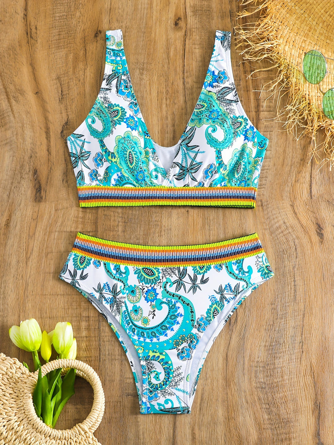 Damen Bikini-Set mit modischem Ethno-Design Echo Archiv
