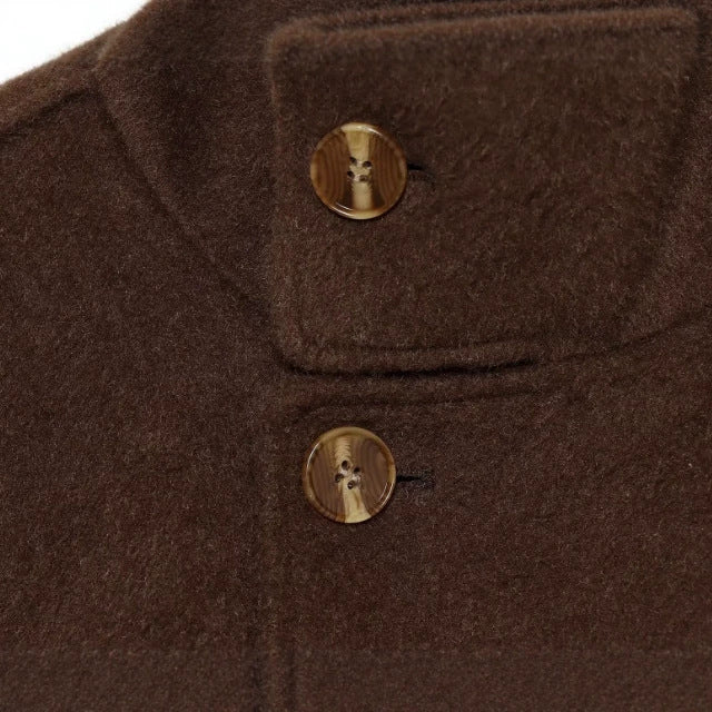 Damen Kurzer Wollmix‑Capecoat mit hohem Stehkragen, verdeckter Knopfleiste und Taillenbindegürtel Echo Archiv