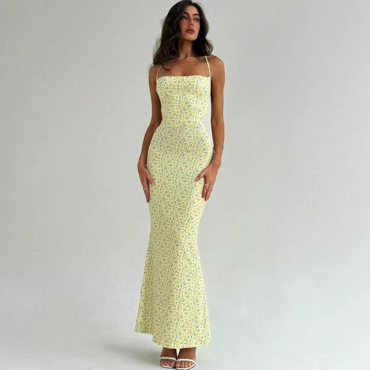 Damen Elegantes Sommerkleid mit zarten Blumenmuster und fließendem Schnitt Echo Archiv
