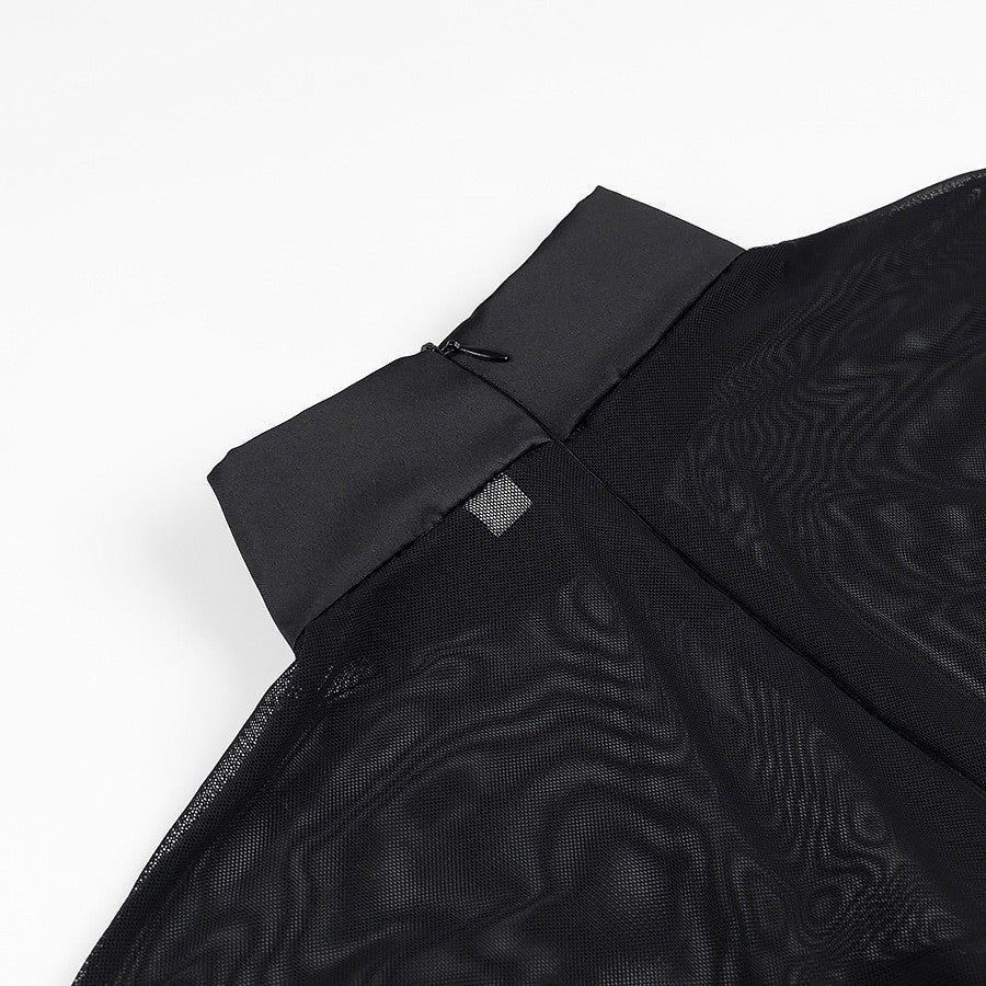 Damen kurzes Mesh-Overlay-Skaterkleid mit Stehkragen und taillierter Korsage Echo Archiv