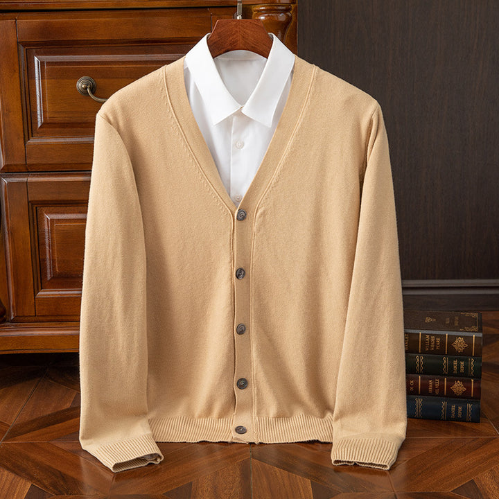 Herren lässige Strickjacke mit tiefem V-Ausschnitt und Knopfdetails Echoarchiv