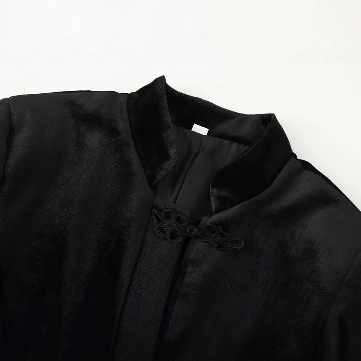 Damen Asymmetrische Kurzjacke mit Stehkragen, Kordelverschlüssen und Quasten-Saum Echo Archiv