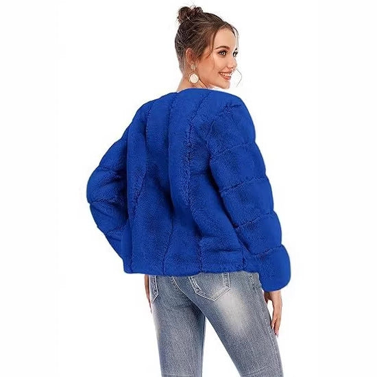 Damen Kurze Plüsch-Bomberjacke aus Kunstpelz mit kastiger Silhouette und Paneelärmeln Echo Archiv