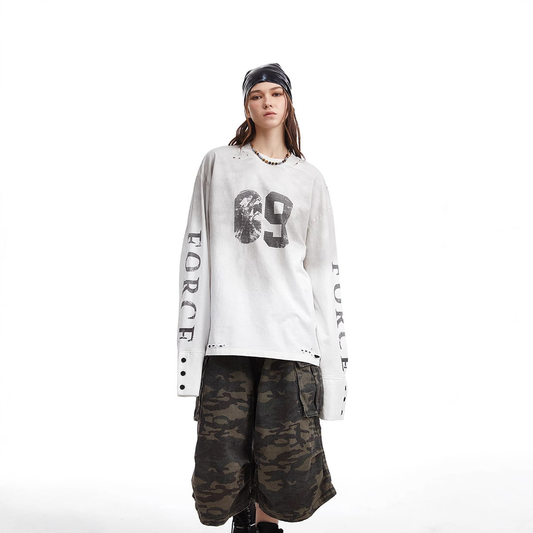 Herren Oversize-Longsleeve-Sweatshirt mit Print, verlängerten Manschetten und Used-Details Echoarchiv