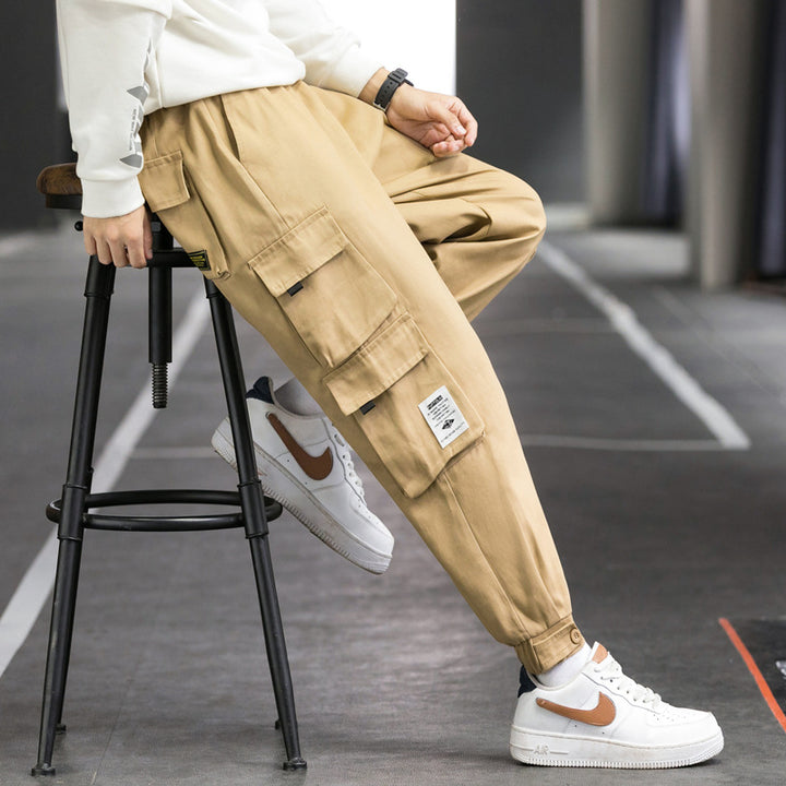 Herren nan Cargo-Joggerhose mit mehreren aufgesetzten Taschen, elastischem Bund und gekräuselten Knöcheln Echo Archiv