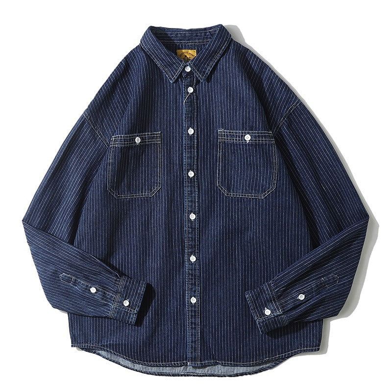 Herren Denim-Hemdjacke mit modernem Streifenmuster und praktischen Brusttaschen Echoarchiv