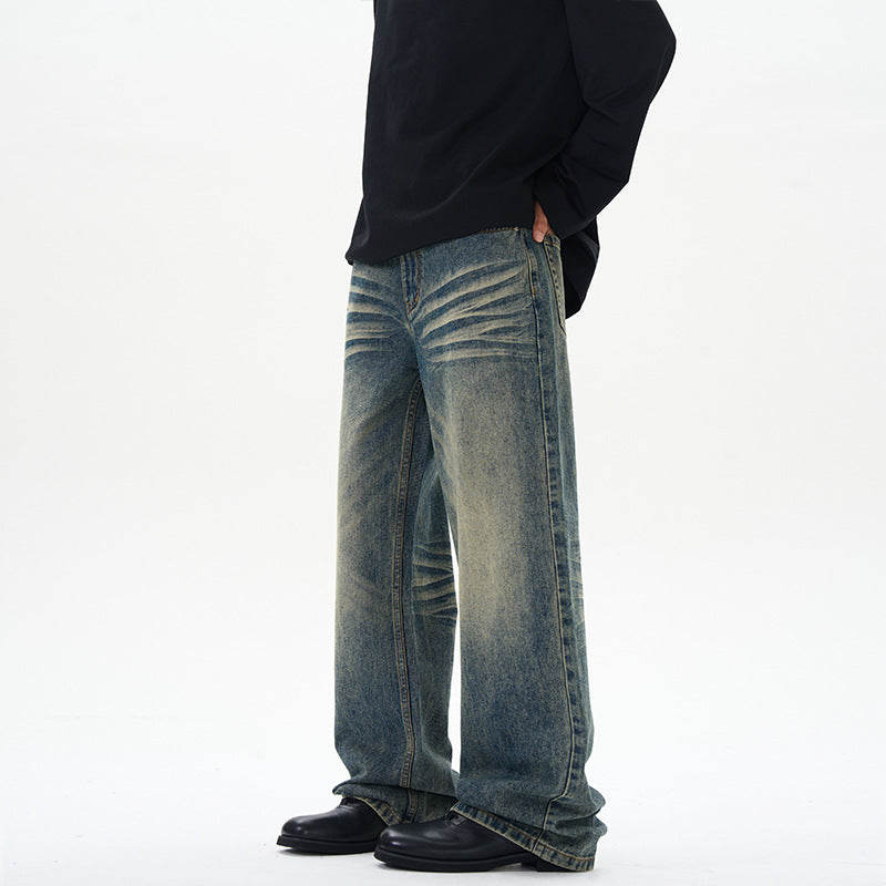Herren Weite Denim-Jeans im Vintage-Whisker-Look mit horizontalen Falten und bodenlangem Saum Echo Archiv