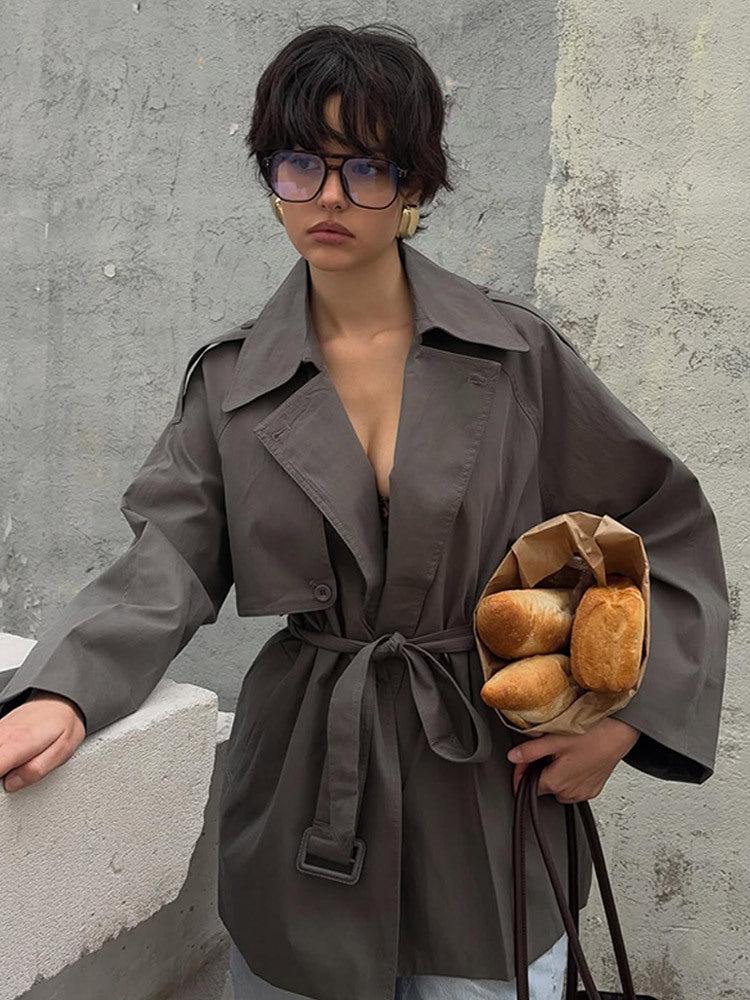 Damen Kurztrenchcoat mit Bindegürtel und Oversize-Ärmeln Echoarchiv