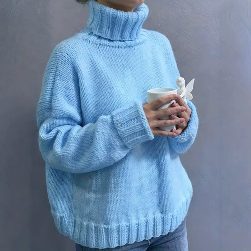 Damen Oversize-Rollkragenpullover im Fluffy-Mix mit breiten gerippten Bündchen – Mavelle