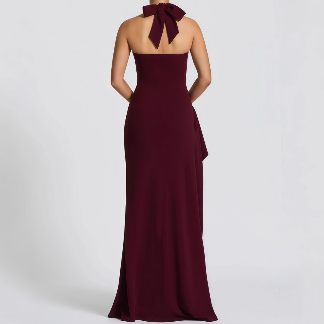 Damen Elegantes Abendkleid mit raffiniertem Schlitz und trägerlosem Design Echo Archiv