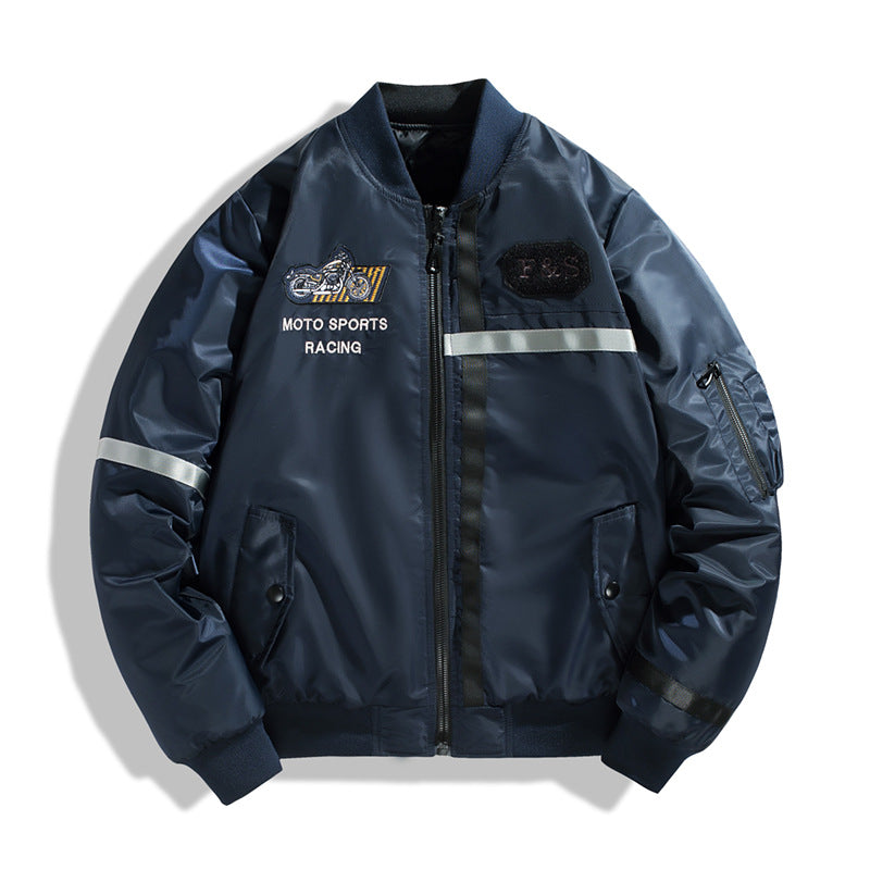 Herren Bomberjacke im Fliegerjackenstil mit reflektierenden Streifen, Utility‑Taschen und leichter Thermofütterung Echoarchiv