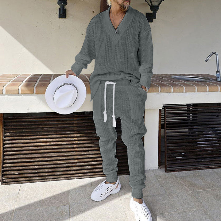 Herren Strukturiertes Strick-Loungewear-Set mit V-Ausschnitt und Tunnelzug-Jogginghose – Norvane