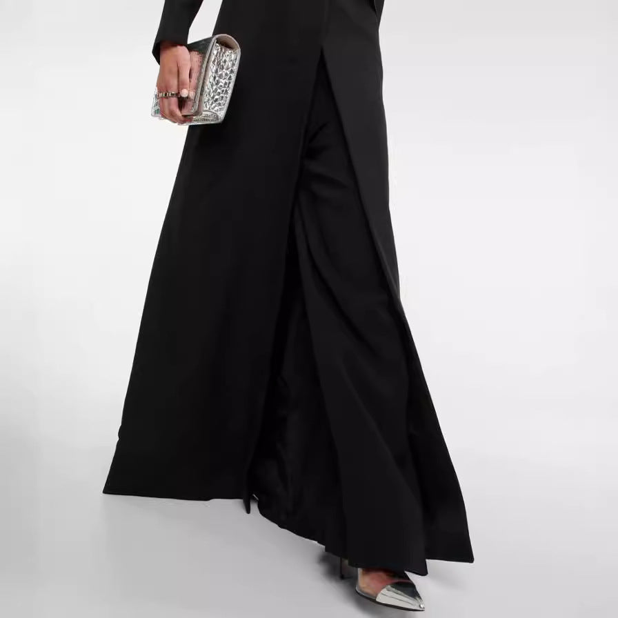 Damen Maxikleid im Smokingsakko‑Stil mit tiefem V‑Ausschnitt und tailliertem Ein‑Knopf‑Verschluss Echoarchiv