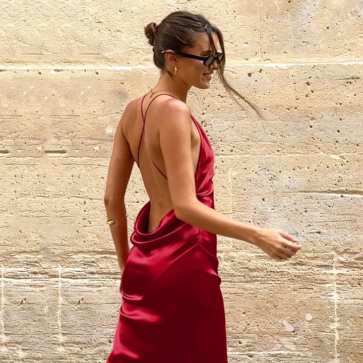 Damen elegantes Maxikleid mit tiefem V-Ausschnitt und fließendem Stoff Echo Archiv