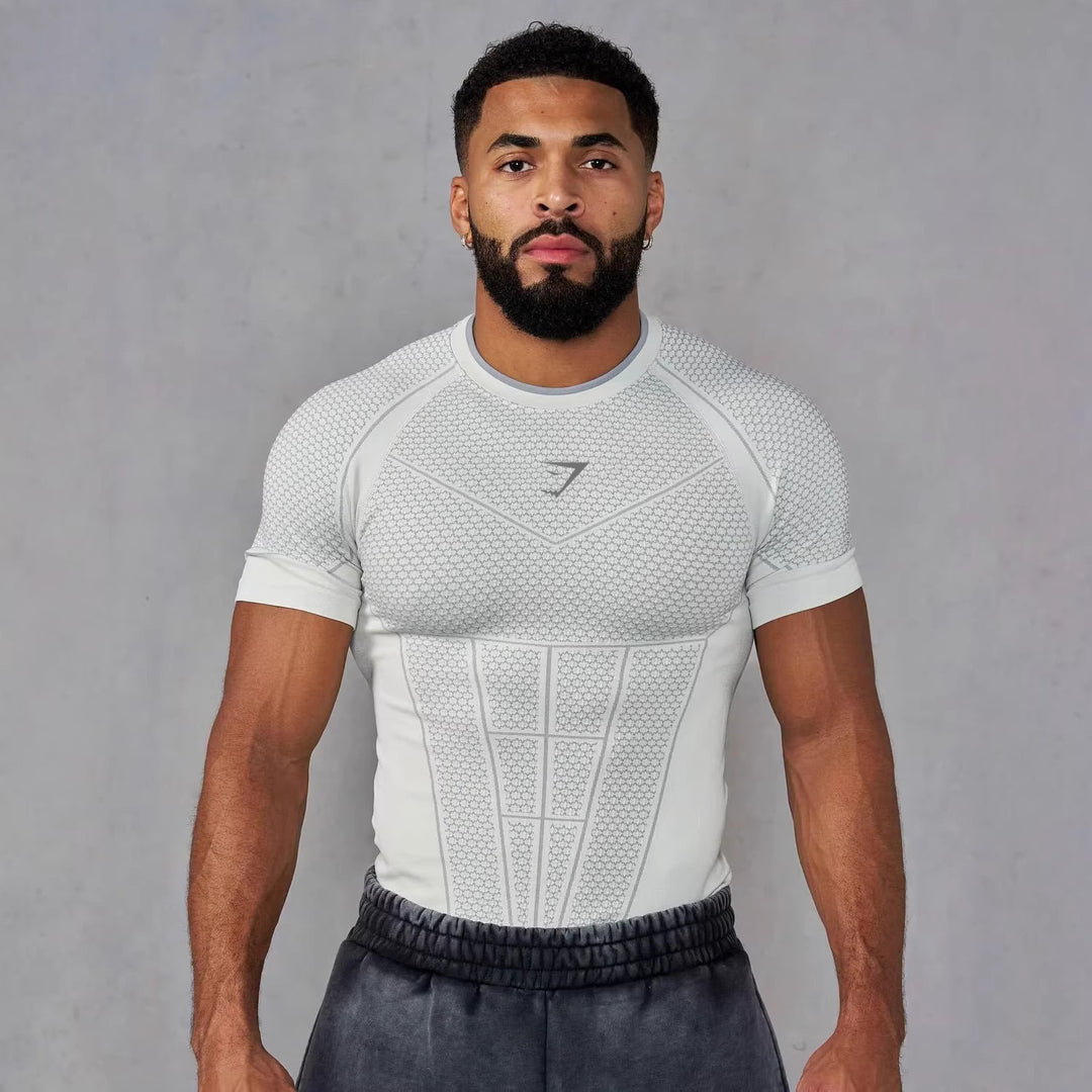 Herren nan muskelmodellierendes Funktionsshirt mit 3D-Struktur und gezielten Kompressionszonen Echo Archiv